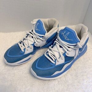 Nike Kyrie Infinity TB University Sneaker Blue Men’s Size 6